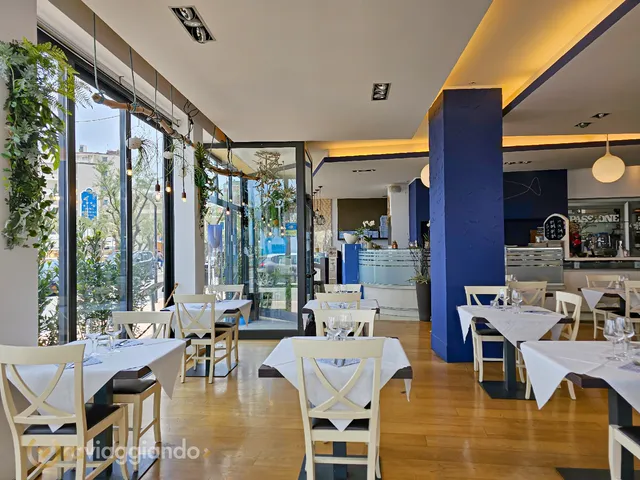 Italian Pizza Restaurant " Giro di Boa " - Pesaro Seaside - Italy