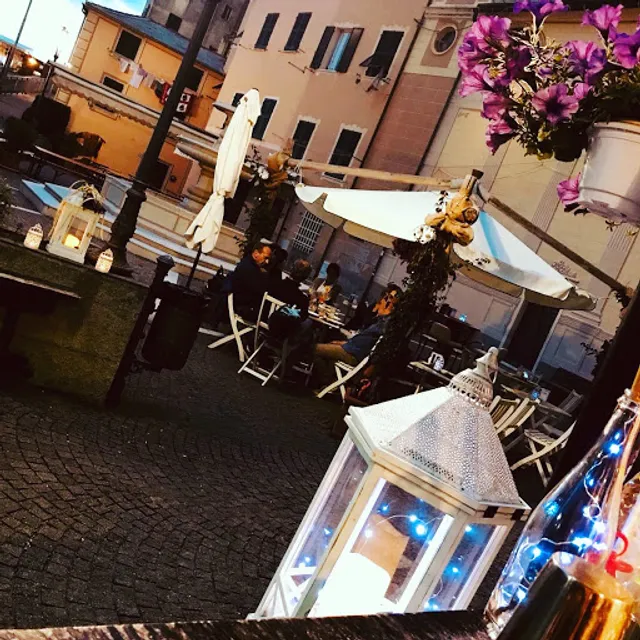Caffè La Piazzetta scandelin cambiata gestione