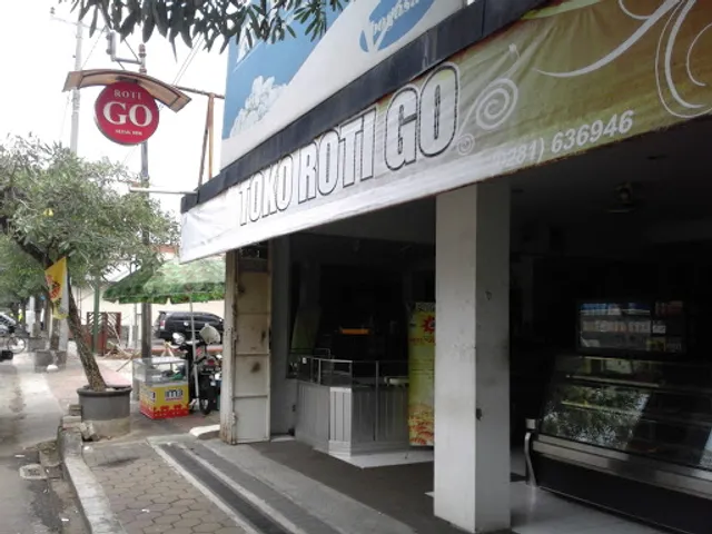 Toko Roti Go