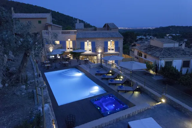 Es Corte Vell - Adults Only