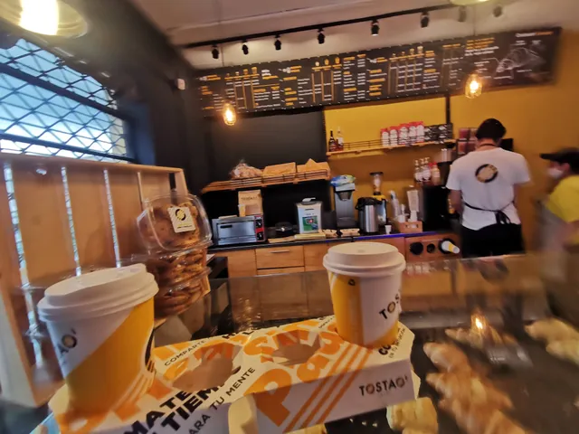 TOSTAO' Café y PAN - Suba Parque