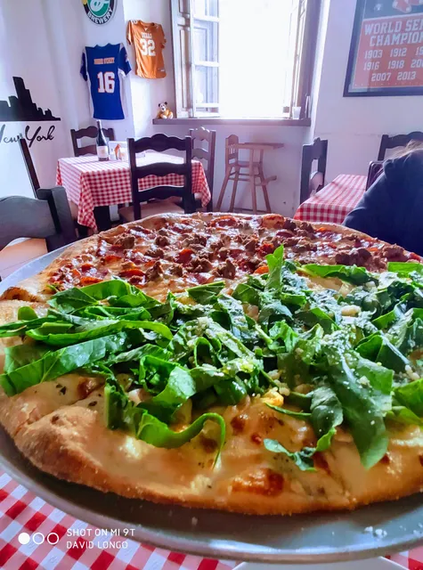 Central Park Pizzeria