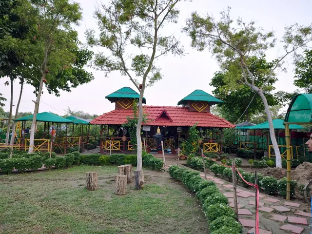 Mallika Bon Eco Village