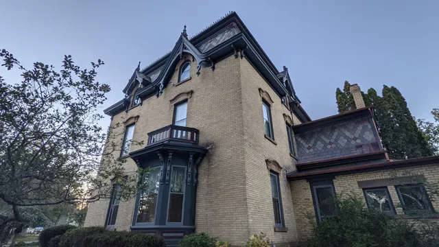 Gardner House Museum