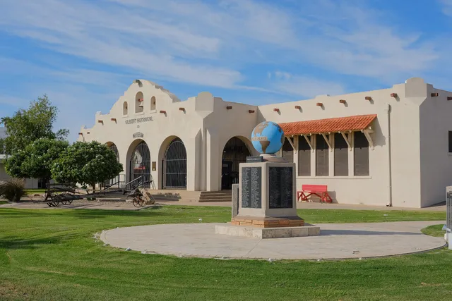 HD SOUTH - Home of the Gilbert Museum