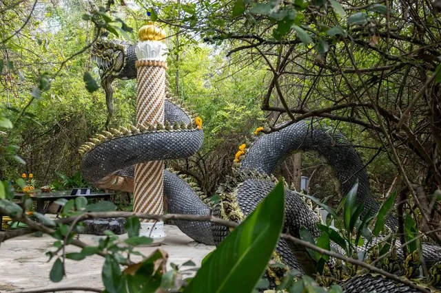 Wat Khao Lang Phatthana