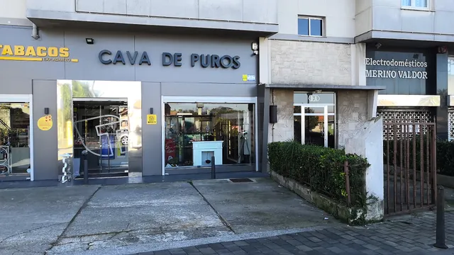 Estanco Adarzo-Cava de Puros