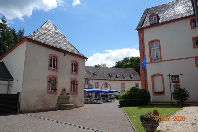 Hotel Burg Bollendorf