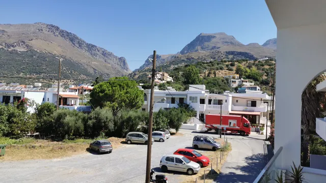 Irida Luxury Apartment