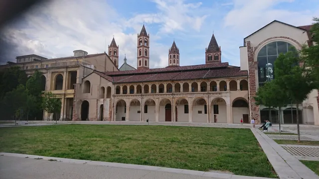 Piazza Antico Ospedale