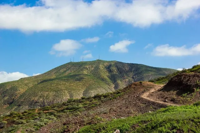 Monumento Natural de La Montaña de Guaza