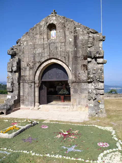 Capela de Nossa Senhora da Livração de Fandinhães