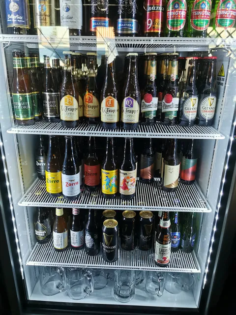 La Lola - Cocktail Bar & Lounge