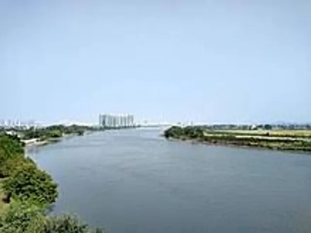 Tanjiang River