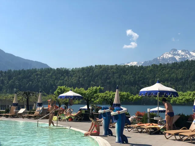 Beach La Taverna - Wellness Center Lake