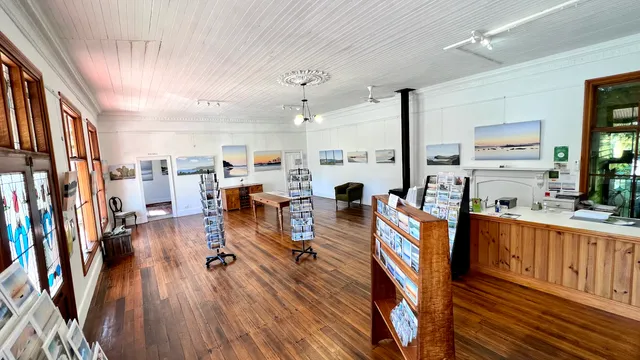 Stanley's Studio/Gallery