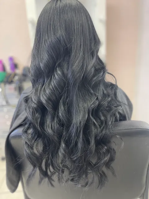 Revolution Beauty Experts