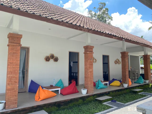 Aura Dormitory House Ubud