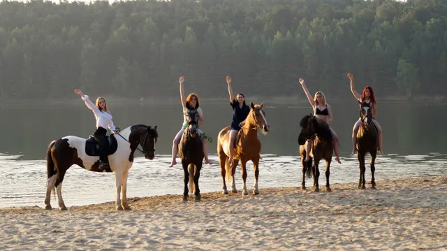 Konnyy Klub "Galaktika"