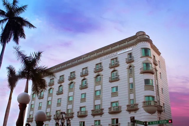 HS HOTSSON SMART TAMPICO