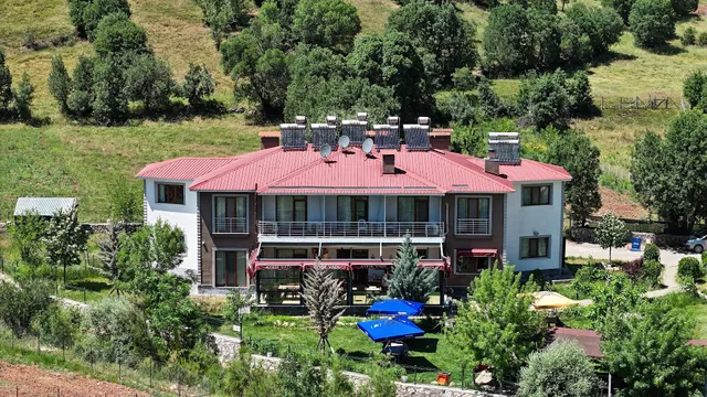 Ayrık Vadi Otel & Restoran