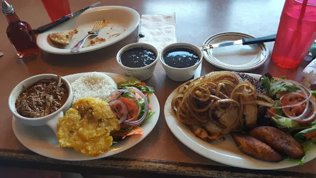 Papi's Cuban & Caribbean Grill