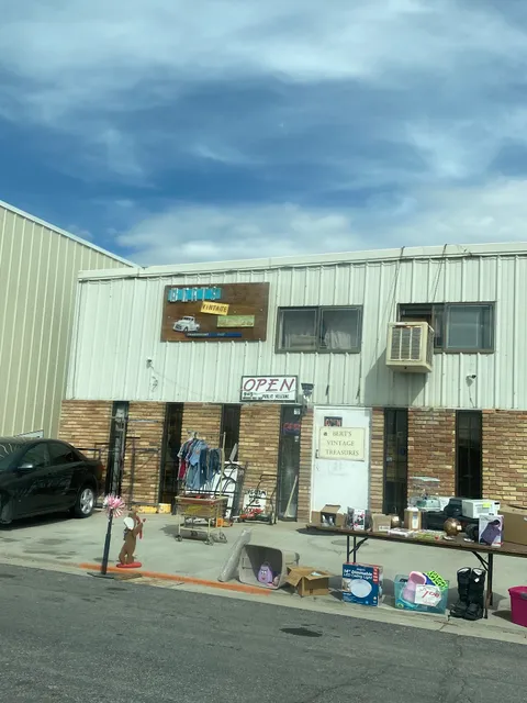 Bert's Vintage Treasures