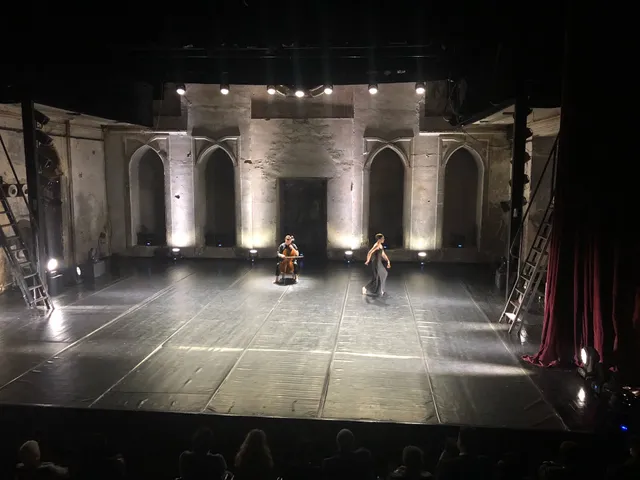 Royal District Theater