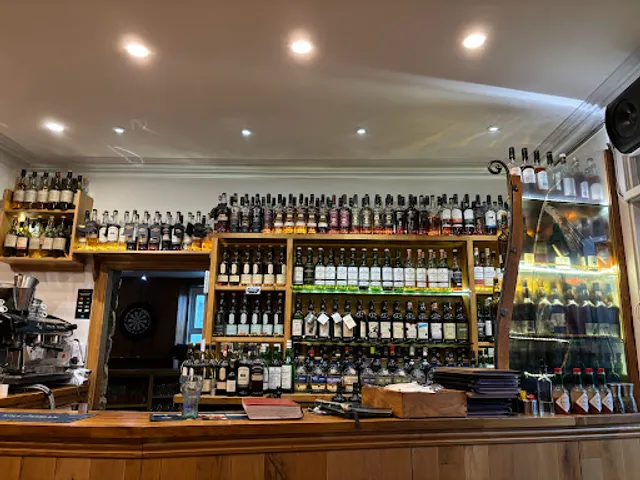 Bowmore Hotel Restaurant