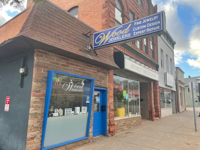 Wood Jewelers