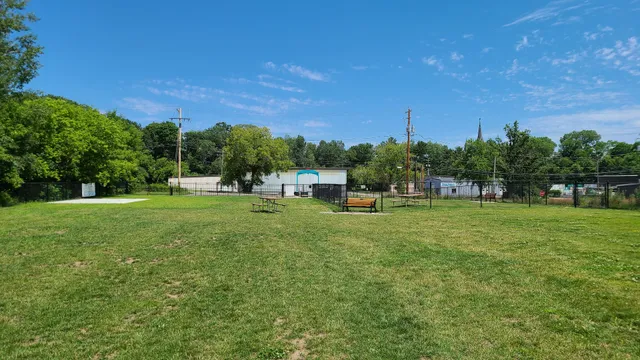 Wausau Two Hearts Dog Park