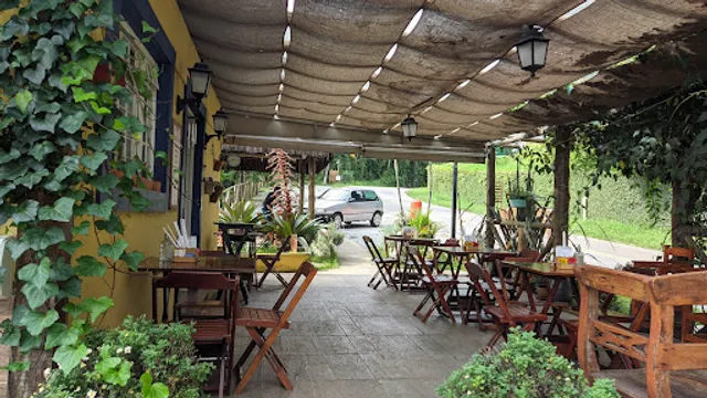Chalé das Flores Café