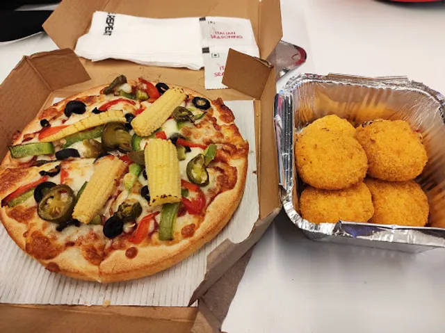 Pizza Hut | Forum Esplanade, Bhubneswar