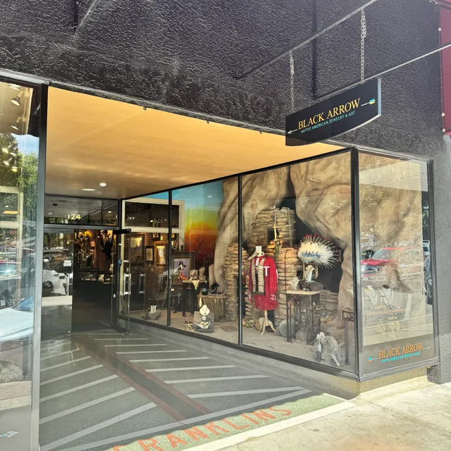 Black Arrow Native American Jewelry & Art