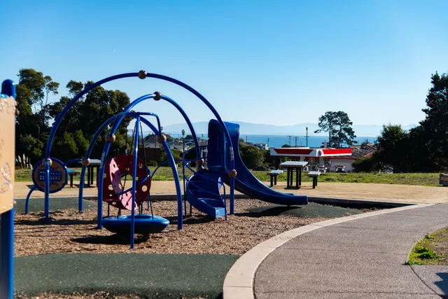 Seacliff Village County Park