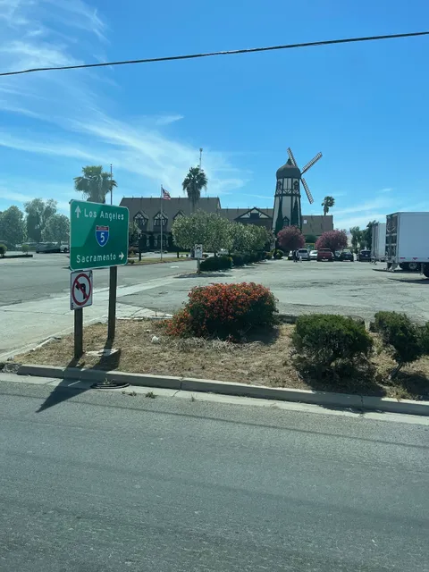 Modesto City–County Airport