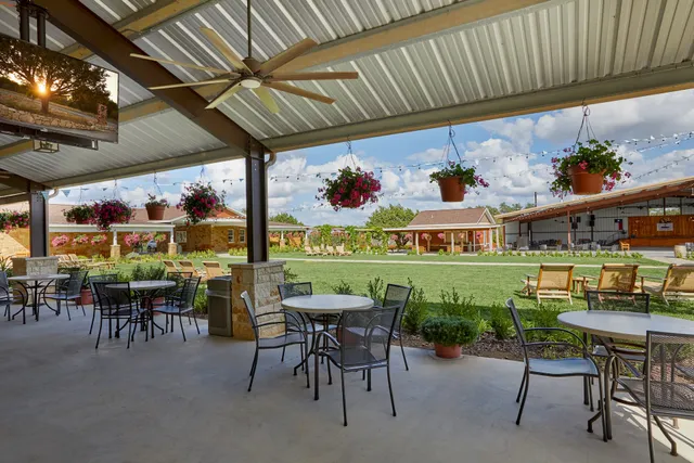 Old 290 Brewery & Restaurant