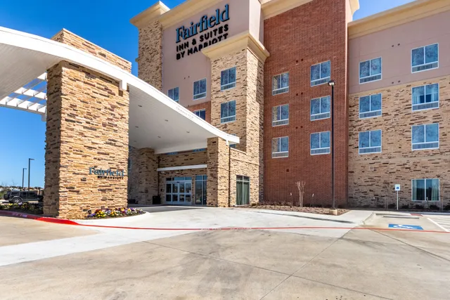 Fairfield by Marriott Inn & Suites Dallas Arlington South