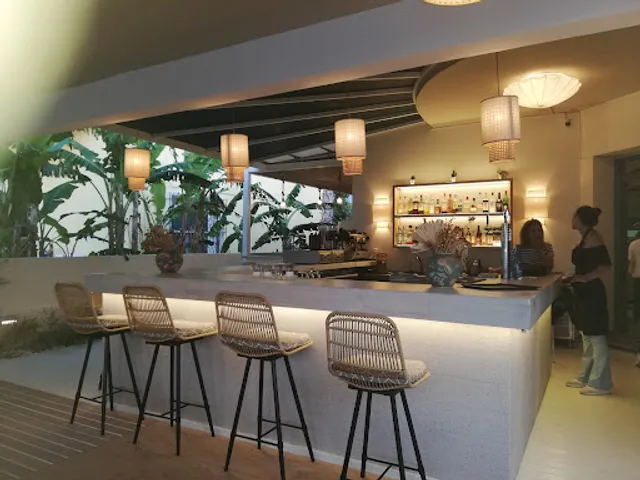 Mezzaluna Restaurant