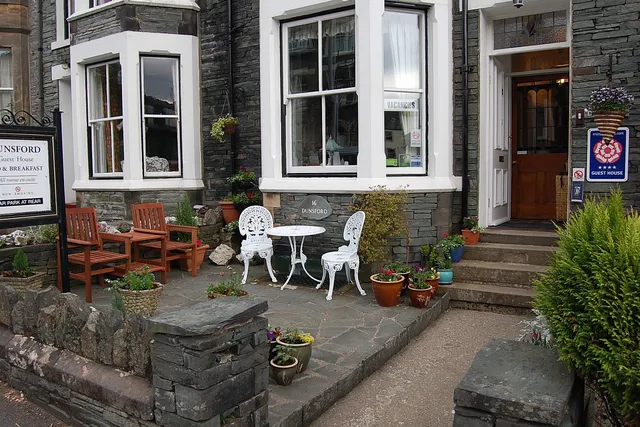 Dunsford Guest House