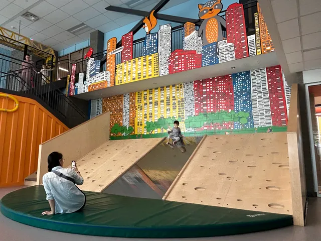 Canoe Landing Community Recreation Centre