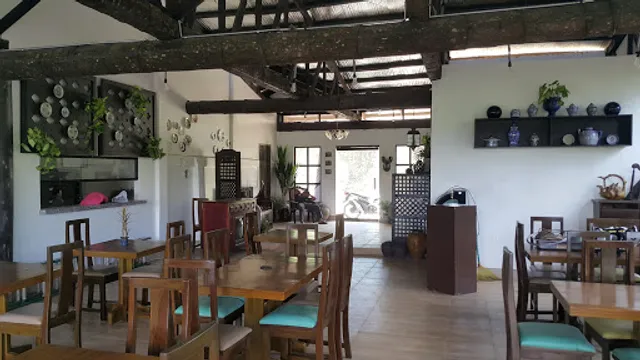 Farmhouse Eatery by Montegelo