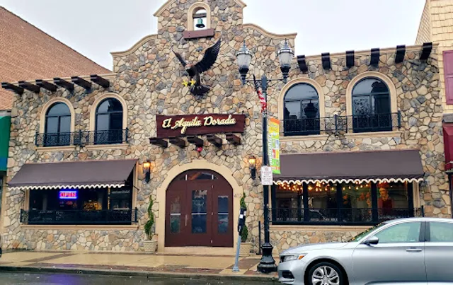 El Aguila Dorada