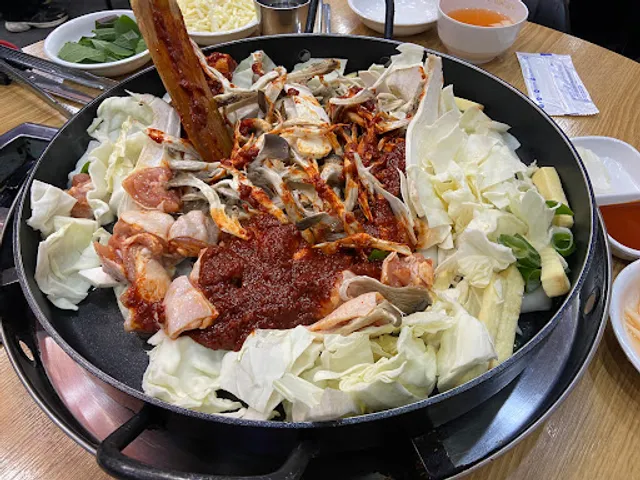 5.5닭갈비 두정점
