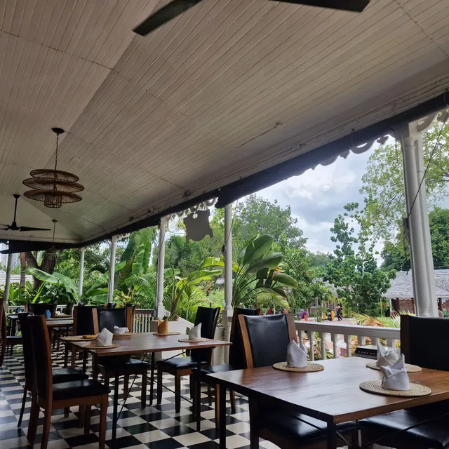 The Steak House on The Verandah