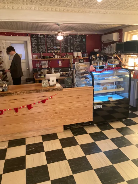 Baine’s Books & Coffee