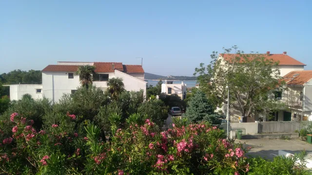 Apartments & Room Anka