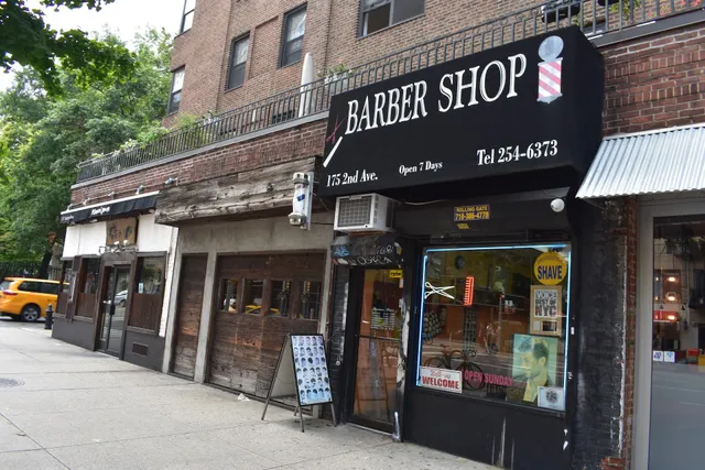 Barber Shop on Second Ave