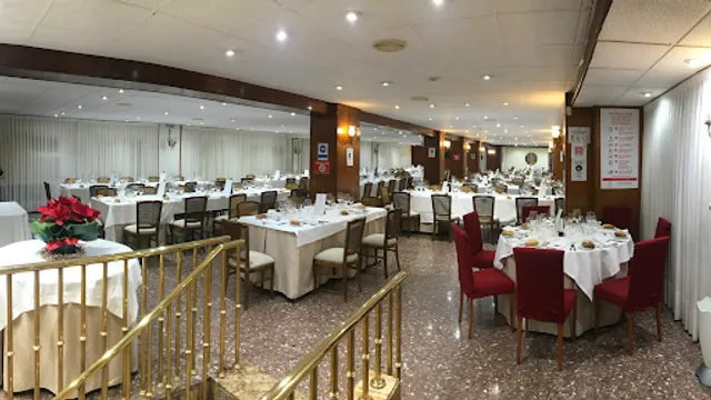 La Parrilla Restaurante