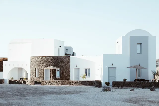 Alafropetra Luxury Suites